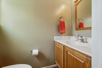 1422 Stirling Ct in Phoenixville, PA - Building Photo - Building Photo