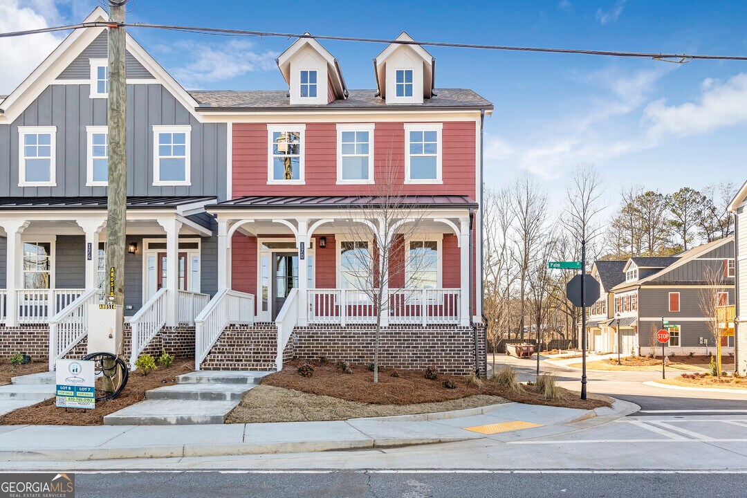 170 Palm St in Holly Springs, GA - Building Photo