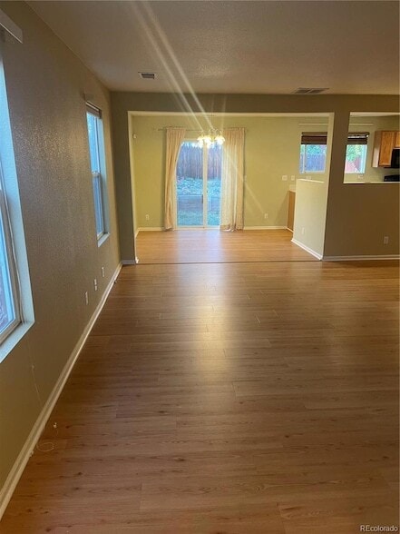 2383 E 110th Dr in Northglenn, CO - Foto de edificio - Building Photo