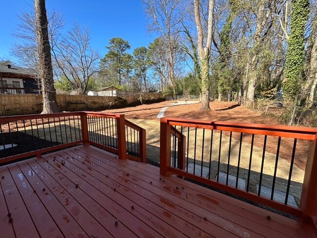 property at 1226 Beechview Dr SE