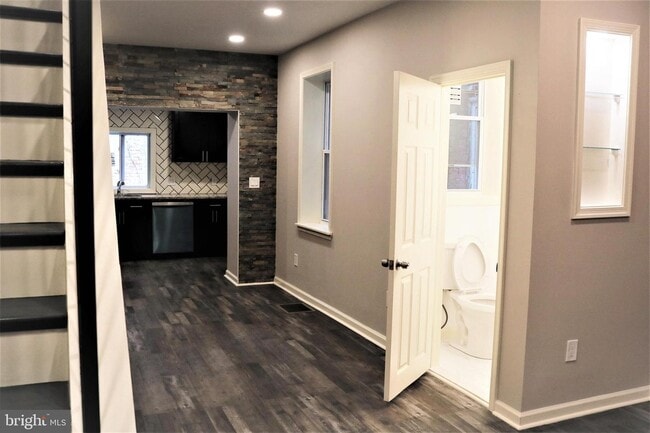 property at 3119 N Judson St