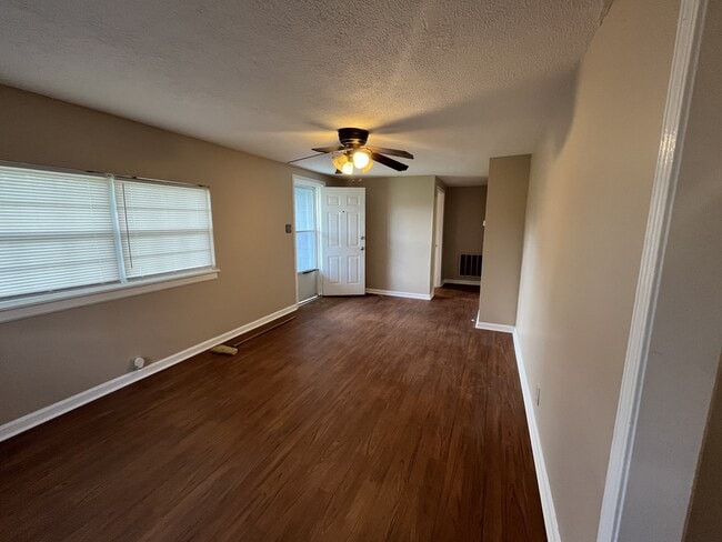 1077 Williston Rd in Aiken, SC - Building Photo - Building Photo