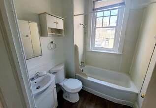 421 W Grace St in Richmond, VA - Building Photo - Building Photo