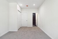 912 N Milton Ave photo'