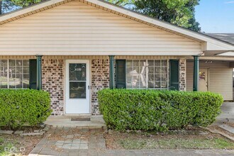 2935 Salem Dr in Shreveport, LA - Building Photo - Building Photo