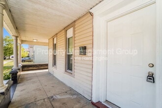 235 W Church St in Newark, OH - Building Photo - Building Photo