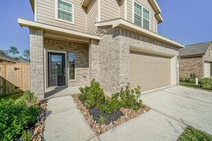 2118 Fisher Bnd Dr in Crosby, TX - Building Photo