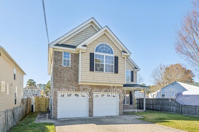 property at 1519 Elder Ave