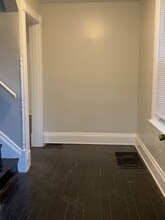 6015 Desmond St in Cincinnati, OH - Building Photo - Building Photo