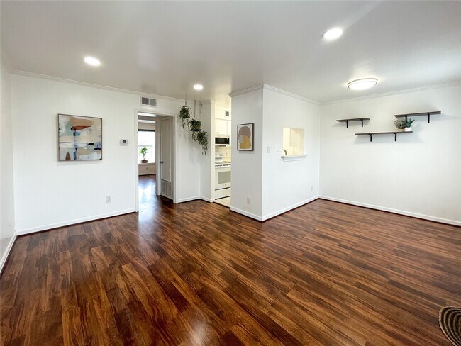 3402 Garrott St in Houston, TX - Building Photo - Building Photo