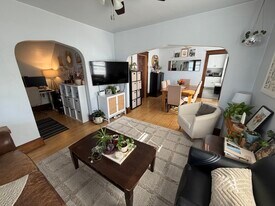 1819 4th St NE, Unit 1 in Minneapolis, MN - Building Photo