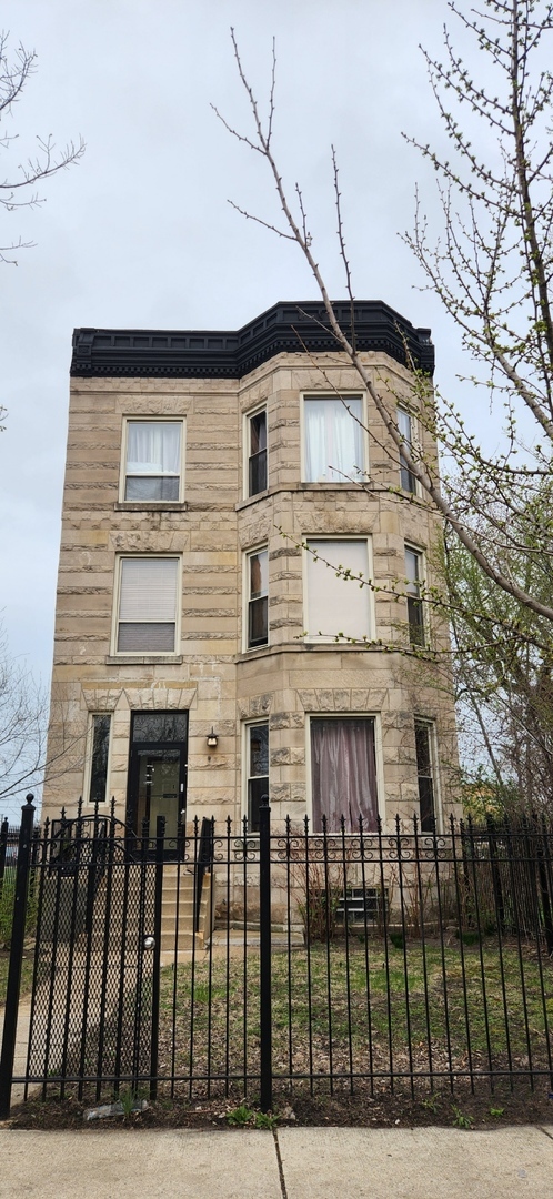 property at 5813 S Indiana Ave