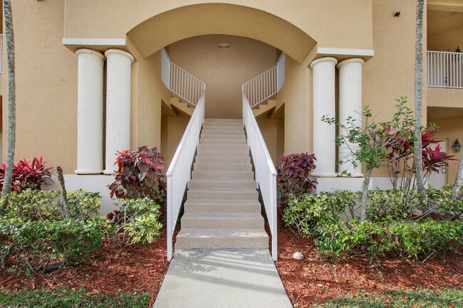 8933 Sandshot Ct in Port St. Lucie, FL - Building Photo - Building Photo