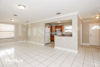 4760 NW 3rd Ct in Plantation, FL - Building Photo - Building Photo