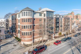 533 Cambridge St in Boston, MA - Building Photo - Primary Photo