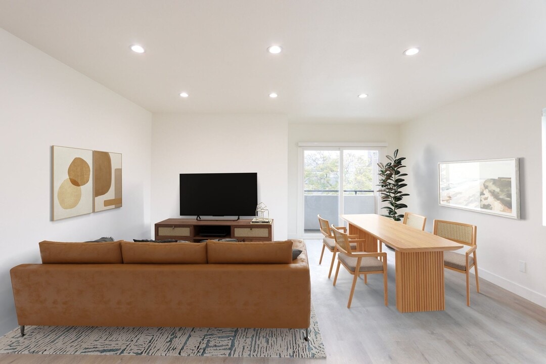 6526 Homewood Ave in Los Angeles, CA - Building Photo