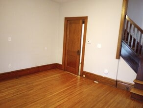 2444 Deming Ave in Columbus, OH - Foto de edificio - Building Photo