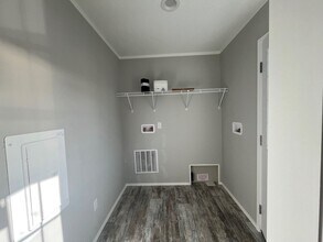 81 Gazelle Dr in North Fort Myers, FL - Building Photo - Building Photo