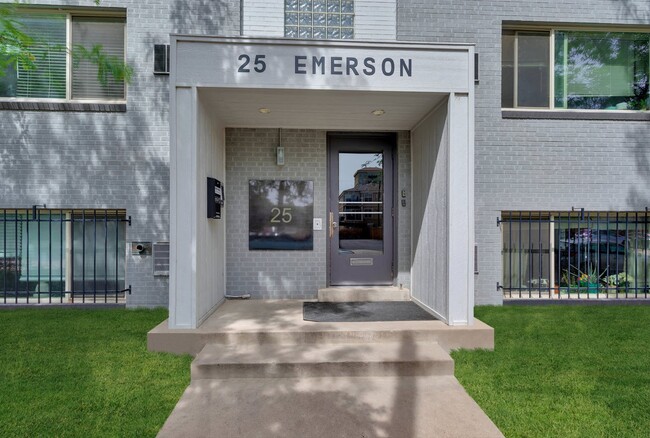 25 Emerson in Denver, CO - Building Photo - Building Photo