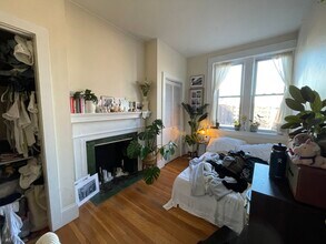 66 Egmont St in Brookline, MA - Building Photo - Building Photo