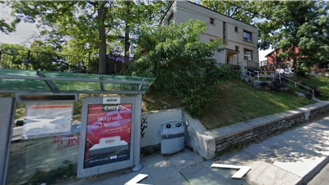 1490 Dufferin St in Toronto, ON - Building Photo - Building Photo