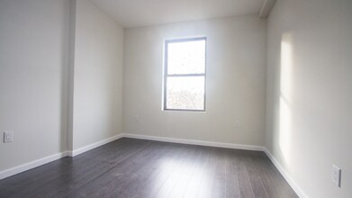 594 Franklin Ave in Brooklyn, NY - Building Photo - Building Photo