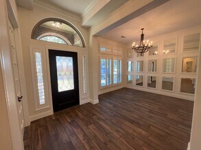 10727 Sea Myrtle Dr in Houston, TX - Building Photo - Building Photo