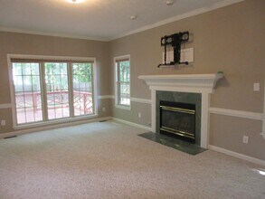 104 Choptank Turn in Yorktown, VA - Building Photo - Building Photo
