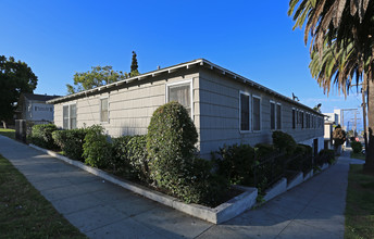 101-103 S Horne St in Oceanside, CA - Building Photo - Building Photo