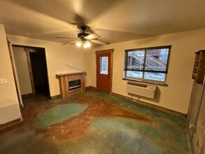 6248 Three Needles Ln, Unit 102 in Lolo, MT - Building Photo - Building Photo