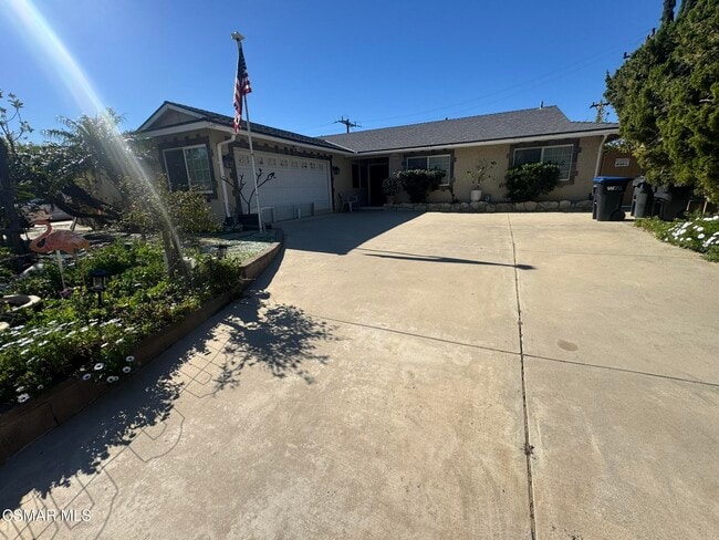 2299 Keystone St in Simi Valley, CA - Building Photo - Building Photo