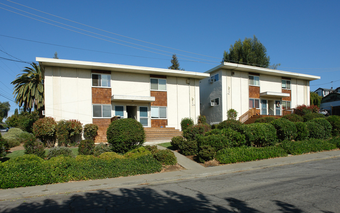 1117 E 6th St in Benicia, CA - Building Photo