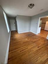 20 Willington Ave, Unit 4 in Stafford, CT - Building Photo - Building Photo