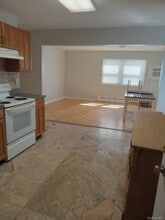 48 Lafayette Ave in Westbury, NY - Building Photo - Building Photo