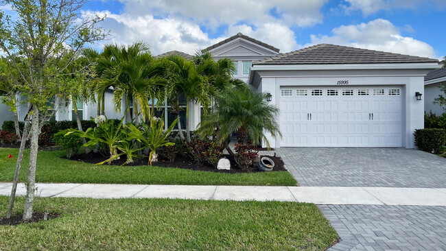 property at 15995 Whippoorwill Cir