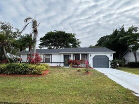 2774 SE Brevard Ave in Port St. Lucie, FL - Building Photo