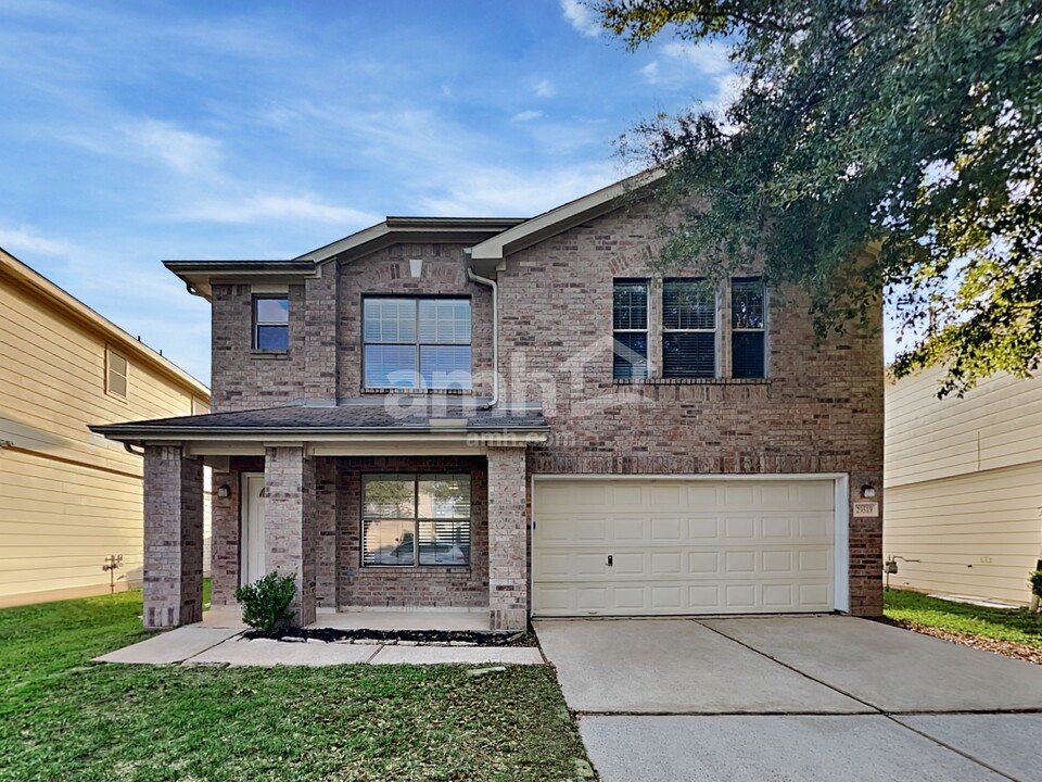 29519 S Legends Bend Dr in Spring, TX - Building Photo