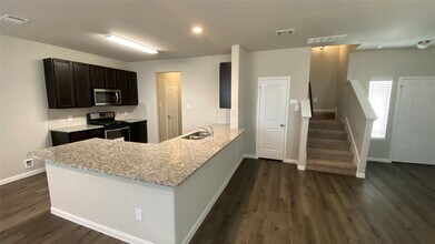 13401 Cannon Crk Ct in Willis, TX - Building Photo - Building Photo