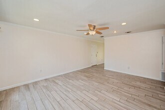 8372 Miranda St in Navarre, FL - Building Photo - Building Photo