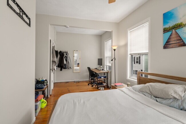 13 Knowlton St, Unit 1