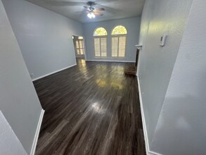 7504 Bear Lake Dr in Fort Worth, TX - Building Photo - Building Photo