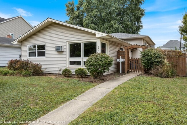 property at 629 S Main St