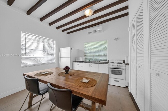 property at 1044 SW 13th Ct