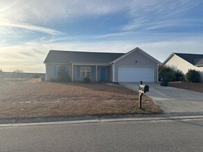 7252 Woodhall Dr in Wilmington, NC - Building Photo - Building Photo