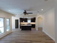 15715 Laurel Heights Dr in Houston, TX - Building Photo - Building Photo