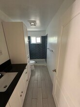 2412 Vera Cruz Dr in Modesto, CA - Building Photo - Building Photo