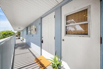 302 Lincoln Ave in Cape Canaveral, FL - Building Photo - Building Photo