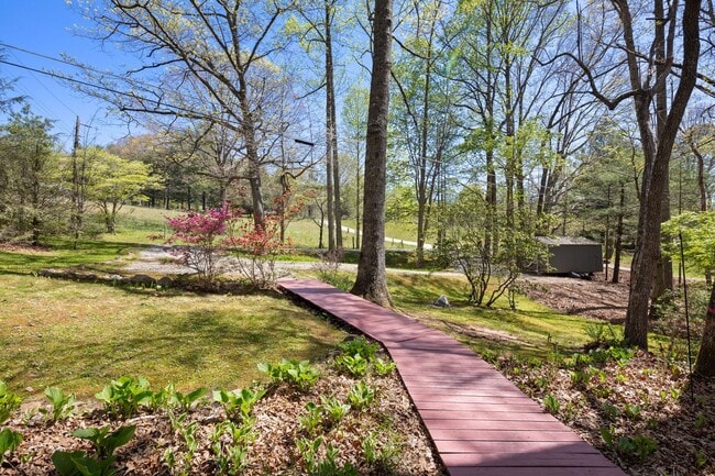 110 Sleepy Gap Rd in Arden, NC - Building Photo - Building Photo