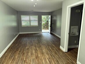 625 Stiles Ave in Tallahassee, FL - Building Photo - Building Photo