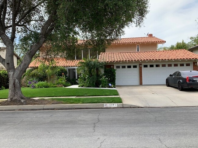 property at 1374 Breckford Ct